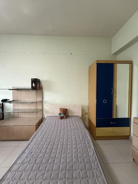 296D Choa Chu Kang Avenue 2, 296D Choa Chu Kang Avenue 2, 3 Bedrooms, 1,313 sqft, HDB Flat For Rent, by Wilson Neo, 500114903 - Common Bedroom 2 (Single Bed) - PropertyGuru.com.sg