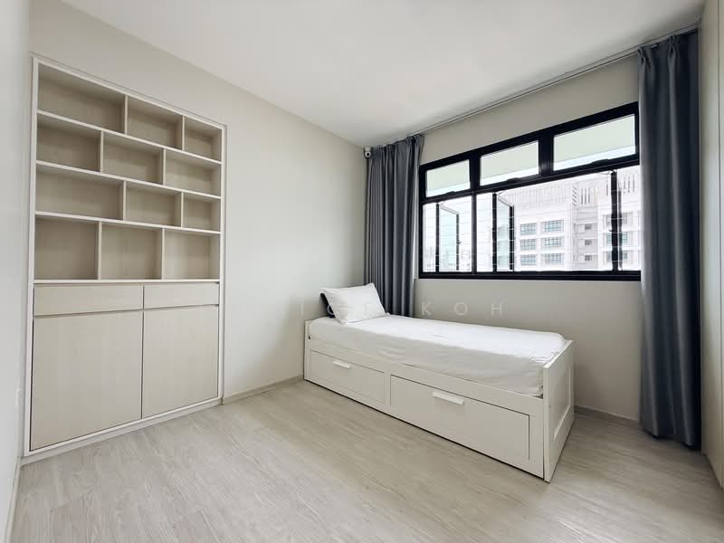 415A Northshore Drive, 415A Northshore Drive, 3 Bedrooms, 1,022 sqft, HDB Flat For Sale, by Eunice Koh, 500114913 - Bedroom - PropertyGuru.com.sg