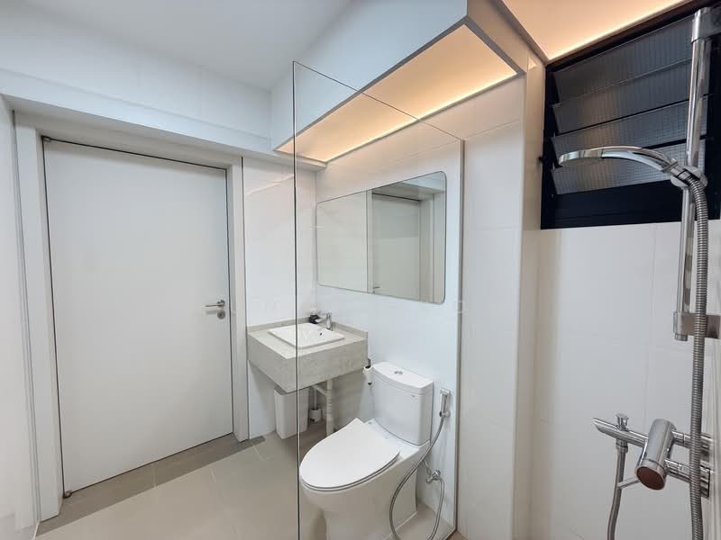 415A Northshore Drive, 415A Northshore Drive, 3 Bedrooms, 1,022 sqft, HDB Flat For Sale, by Eunice Koh, 500114913 - Bathroom - PropertyGuru.com.sg