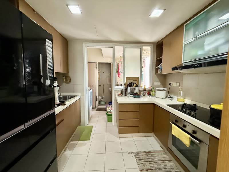 Savannah Condopark, 53 Simei Rise, 3 Bedrooms, 1,227 sqft, Condominium For Rent, by Tracci Cheo, 500114915 - Kitchen - PropertyGuru.com.sg