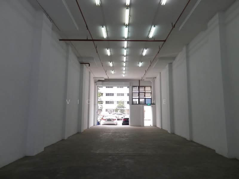 Shun Li Industrial Complex, 705 Sims Drive, 1,650 sqft, Light Industrial (B1) For Rent, by Victor The, 500114923 - Entrance - CommercialGuru.com.sg