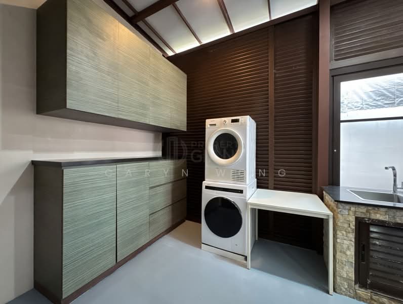 ❤️GIANT⚡️Freehold 3-Storey Semi-D in East Coast Hill w 8 Bedrooms!, Sennett Lane/ Evergreen Avenue/ Upper East Coast Road, 8 Bedrooms, 6,500 sqft, Semi-Detached House For Sale, by Caryn Wong, 500114932 - PropertyGuru.com.sg