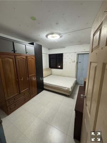 129 Ang Mo Kio Avenue 3, 129 Ang Mo Kio Avenue 3, 2 Bedrooms, 785 sqft, HDB Flat For Sale, by Jimmy Yong, 500114933 - Bedroom - PropertyGuru.com.sg