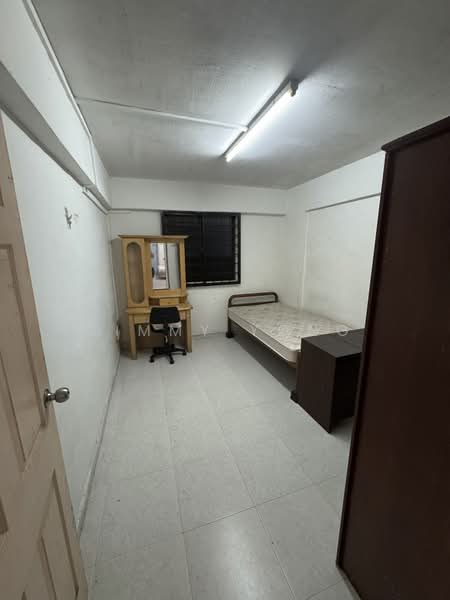 129 Ang Mo Kio Avenue 3, 129 Ang Mo Kio Avenue 3, 2 Bedrooms, 785 sqft, HDB Flat For Sale, by Jimmy Yong, 500114933 - Bedroom - PropertyGuru.com.sg