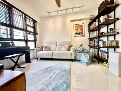 For Sale - 33 Ghim Moh Link