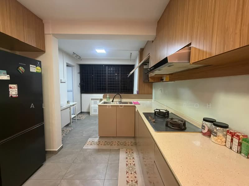 122 Yuan Ching Road, 122 Yuan Ching Road, Room Rental, 120 sqft, HDB Flat For Rent, by Alice Cho Mei Poh, 500114937 - Kitchen - PropertyGuru.com.sg