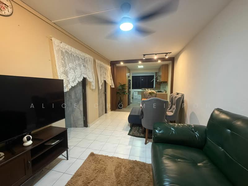 122 Yuan Ching Road, 122 Yuan Ching Road, Room Rental, 120 sqft, HDB Flat For Rent, by Alice Cho Mei Poh, 500114937 - Living Room - PropertyGuru.com.sg