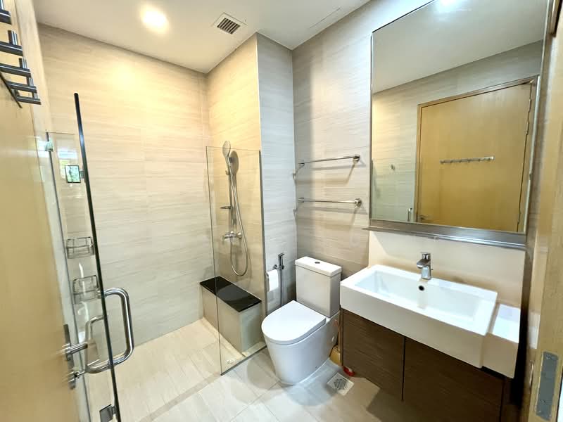The Creek @ Bukit, 19 Toh Tuck Road, 2 Bedrooms, 753 sqft, Condominium For Rent, by Kimberly Hoong, 500114942 - Bathroom - PropertyGuru.com.sg