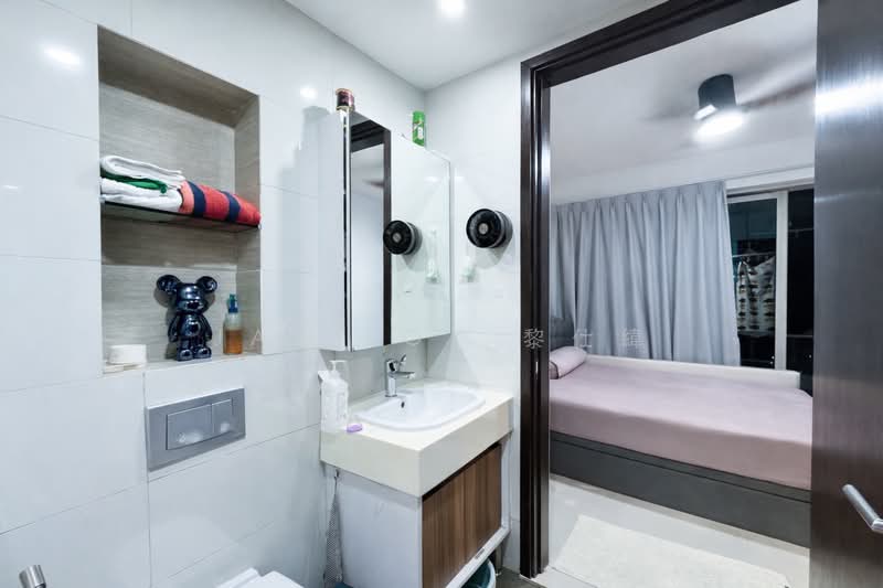 The Water Edge @ Geylang, 8 Lorong 38 Geylang, 1 Bedroom, 495 sqft, Condominium For Sale, by Jay Loy 黎仕緯, 500114950 - Bathroom - PropertyGuru.com.sg