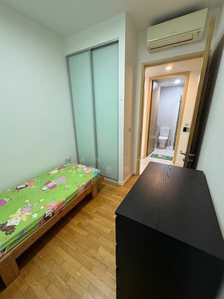 Skies Miltonia, 3 Miltonia Close, 2 Bedrooms, 743 sqft, Condominium For Rent, by Ryan Chin 陈世川, 500114957 - Bedroom - PropertyGuru.com.sg