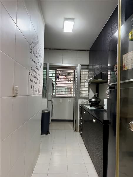 505A Yishun Street 51, 505A Yishun Street 51, 2 Bedrooms, 732 sqft, HDB Flat For Sale, by Rafeah Bt Rashid, 500114968 - Kitchen - PropertyGuru.com.sg