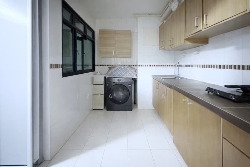 372 Jurong East Street 32, 372 Jurong East Street 32, 1 Bedroom, 474 sqft, HDB Flat For Sale, by Izzat Isa, 500114975 - Kitchen - PropertyGuru.com.sg