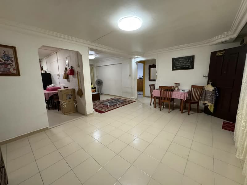 511 Bukit Batok Street 52, 511 Bukit Batok Street 52, 3 Bedrooms, 904 sqft, HDB Flat For Sale, by Syafiq Rauf, 500114983 - Living Room - PropertyGuru.com.sg