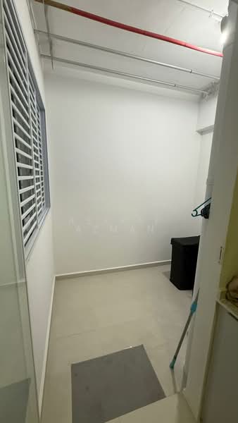 228B Compassvale Walk, 228B Compassvale Walk, 3 Bedrooms, 1,097 sqft, HDB Flat For Sale, by Asyraf Azman, 500114987 - Service Yard - PropertyGuru.com.sg