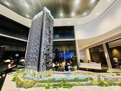 For Sale - River Green