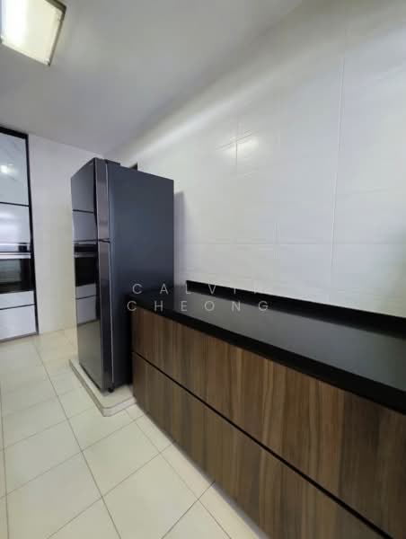 208B Punggol Place, 208B Punggol Place, 3 Bedrooms, 990 sqft, HDB Flat For Sale, by Calvin Cheong, 500114993 - Kitchen - PropertyGuru.com.sg