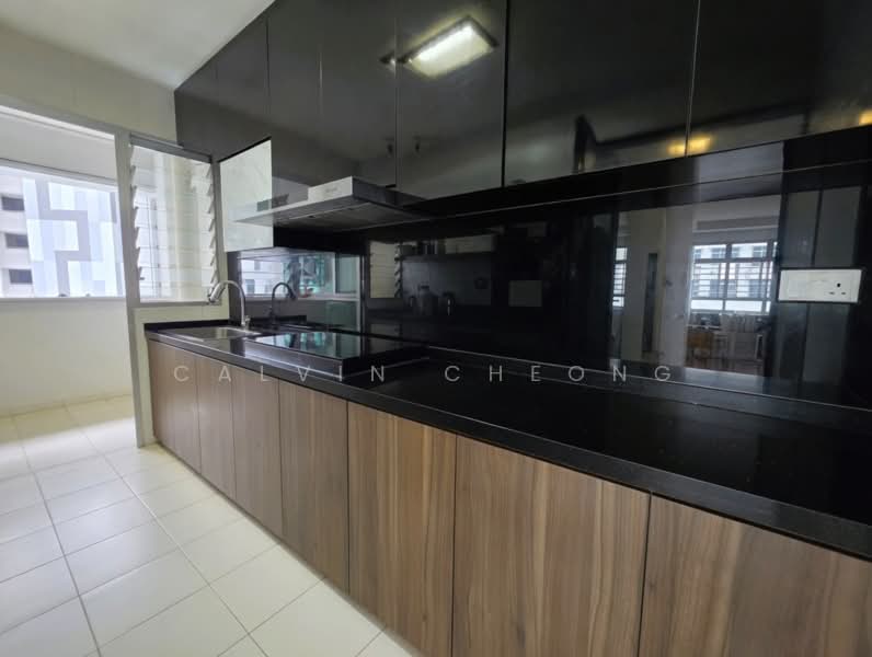 208B Punggol Place, 208B Punggol Place, 3 Bedrooms, 990 sqft, HDB Flat For Sale, by Calvin Cheong, 500114993 - Kitchen - PropertyGuru.com.sg