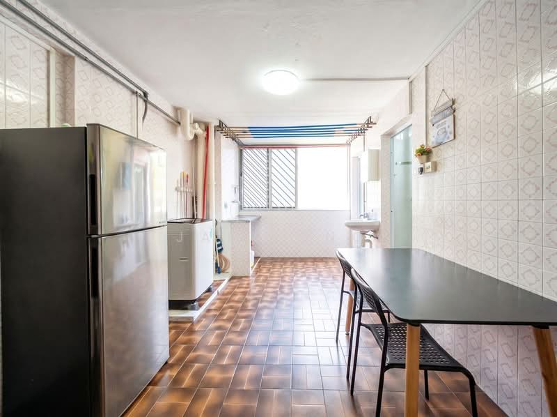 75 Bedok North Road, 75 Bedok North Road, 2 Bedrooms, 635 sqft, HDB Flat For Sale, by Jake Ong, 500114994 - Kitchen - PropertyGuru.com.sg