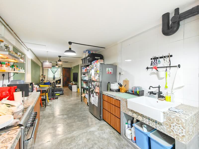 419 Ang Mo Kio Avenue 10, 419 Ang Mo Kio Avenue 10, 2 Bedrooms, 797 sqft, HDB Flat For Sale, by Farah Ali, 500115004 - Kitchen - PropertyGuru.com.sg
