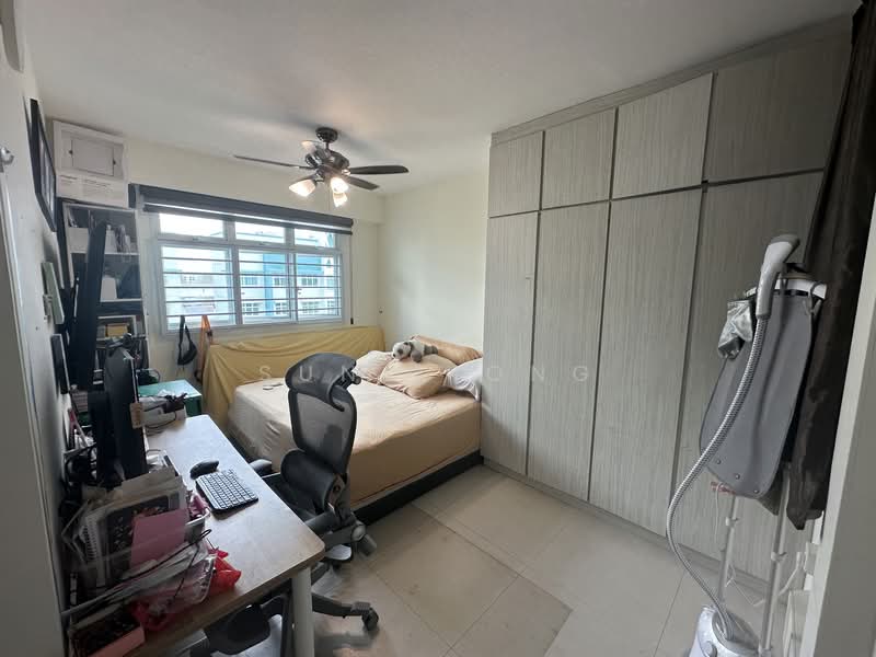 316C Yishun Greenwalk, 316C Yishun Avenue 9, 4 Bedrooms, 990 sqft, HDB Flat For Rent, by Sun Tiong, 500115005 - Bedroom - PropertyGuru.com.sg