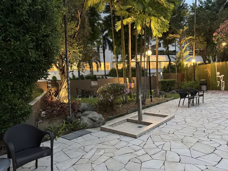 Richmond Park, 3 Bideford Road, 2 Bedrooms, 1,012 sqft, Condominium For Rent, by Michael Koh, 500115008 - Garden - PropertyGuru.com.sg