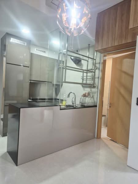The Creek @ Bukit, 19 Toh Tuck Road, 2 Bedrooms, 753 sqft, Condominium For Rent, by Jes Ng Bee Lan, 500115021 - Kitchen - PropertyGuru.com.sg