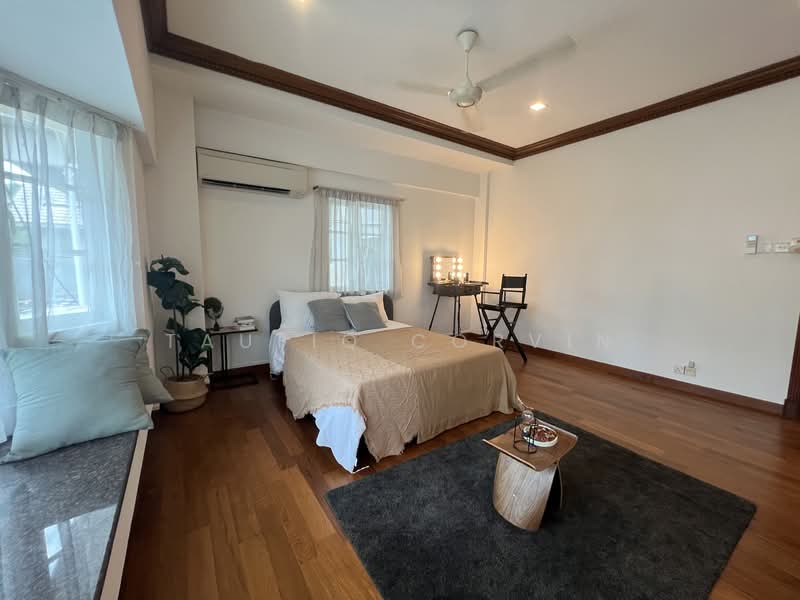 Gentle Villas, , 5 Bedrooms, 4,500 sqft, Detached House For Sale, by Taufiq Corvin, 500115022 - Bedroom - PropertyGuru.com.sg