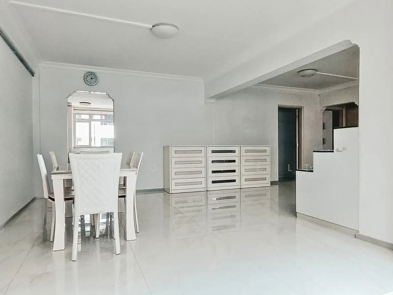 553 Hougang Street 51, 553 Hougang Street 51, 3 Bedrooms, 1,302 sqft, HDB Flat For Sale, by AARON LIM, 500115043 - Dining Room - PropertyGuru.com.sg