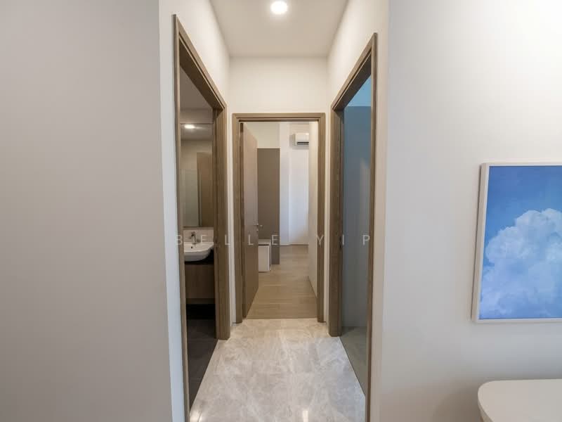 The Enclave Holland, 131 Holland Road, 2 Bedrooms, 721 sqft, Condominium For Sale, by Belle Yip, 500115049 - Corridor - PropertyGuru.com.sg