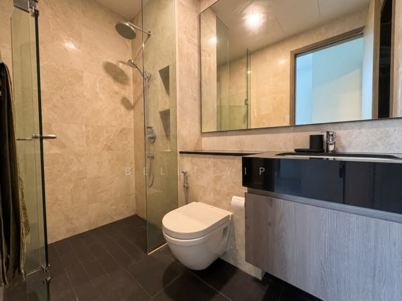 The Enclave Holland, 131 Holland Road, 2 Bedrooms, 721 sqft, Condominium For Sale, by Belle Yip, 500115049 - Bathroom - PropertyGuru.com.sg