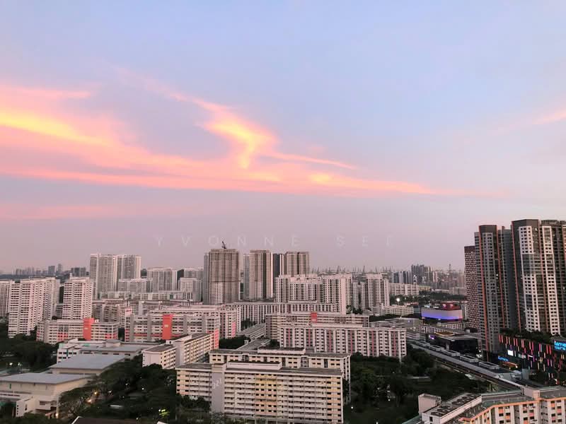 311A Clementi Avenue 4, 311A Clementi Avenue 4, 3 Bedrooms, 882 sqft, HDB Flat For Sale, by Yvonne See, 500115052 - Exterior - PropertyGuru.com.sg