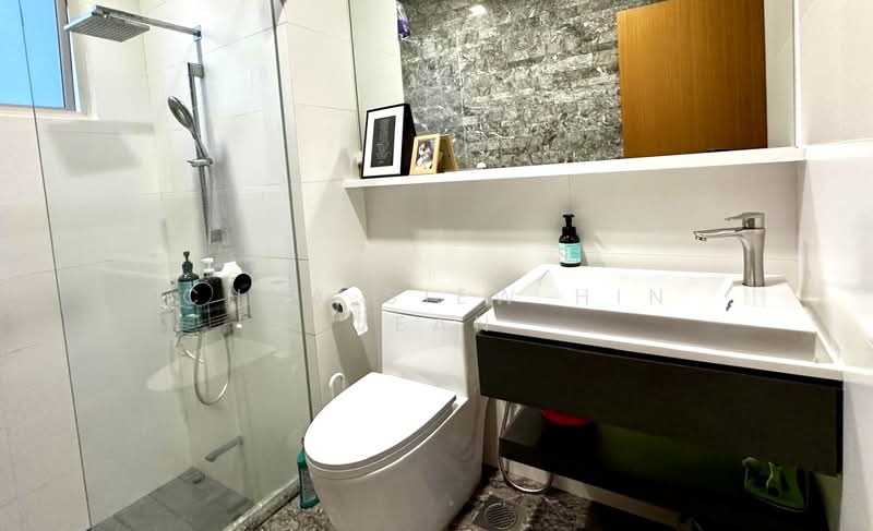 The Greenwich, 1 Seletar Road, 1 Bedroom, 603 sqft, Condominium For Sale, by Chua Siew Hin Jean, 500115058 - Bathroom - PropertyGuru.com.sg