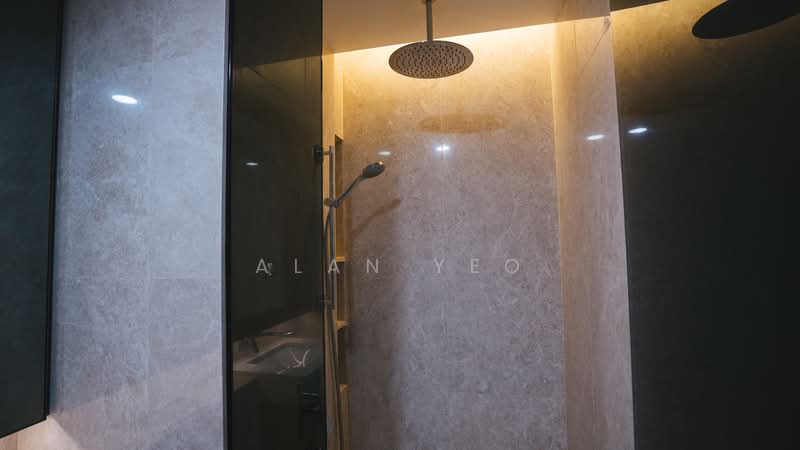 Riviere, 1 Jiak Kim Street, 2 Bedrooms, 818 sqft, Condominium For Rent, by Alan Yeo, 500115061 - Bathroom - PropertyGuru.com.sg