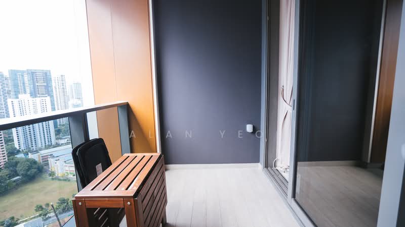 Riviere, 1 Jiak Kim Street, 2 Bedrooms, 818 sqft, Condominium For Rent, by Alan Yeo, 500115061 - Balcony - PropertyGuru.com.sg