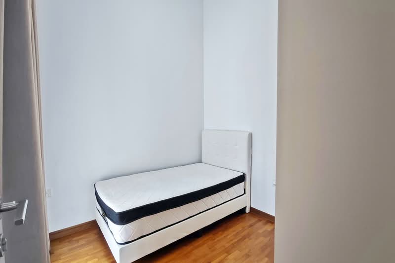 J Gateway, 6 Gateway Drive, 2 Bedrooms, 743 sqft, Condominium For Rent, by Chris Chua, 500115067 - Bedroom - PropertyGuru.com.sg