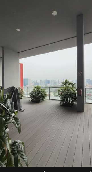 Cube 8, 376 Thomson Road, 2 Bedrooms, 893 sqft, Condominium For Sale, by Joe Ng Xu Hong 黄緒汯, 500115077 - Balcony - PropertyGuru.com.sg