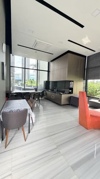 Cube 8, 376 Thomson Road, 2 Bedrooms, 893 sqft, Condominium For Sale, by Joe Ng Xu Hong 黄緒汯, 500115077 - Kitchen - PropertyGuru.com.sg