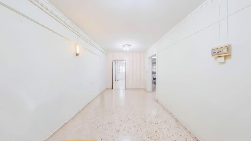180 Ang Mo Kio Avenue 5, 180 Ang Mo Kio Avenue 5, 2 Bedrooms, 732 sqft, HDB Flat For Sale, by Nazriff ., 500115085 - Living Room - PropertyGuru.com.sg