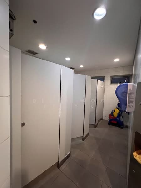 Office Spaces For Lease In The East!, , 220 sqft, Office For Rent, by Delia Woo Pei Yin, 500115091 - Bathroom - CommercialGuru.com.sg