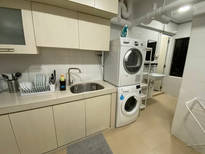 People's Park Complex, 1 Park Road, Room Rental, 120 sqft, Apartment For Rent, by Kevin Phua, 500115096 - Kitchen - PropertyGuru.com.sg