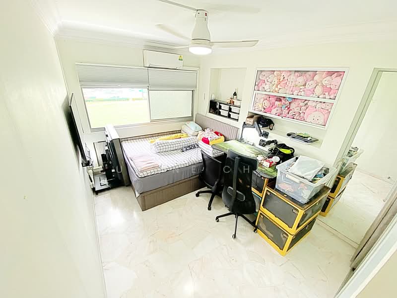 852 Jurong West Street 81, 852 Jurong West Street 81, 4 Bedrooms, 1,378 sqft, HDB Flat For Sale, by Eugene Chen, 500115097 - Bedroom - PropertyGuru.com.sg