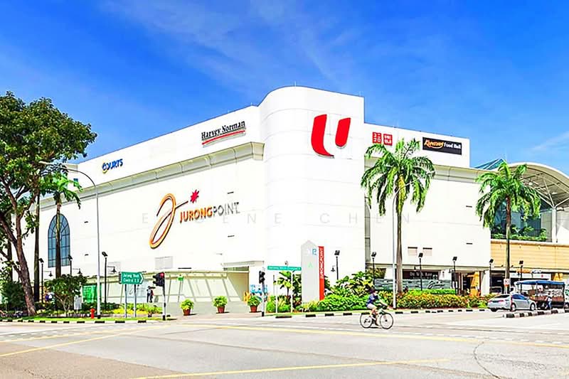 852 Jurong West Street 81, 852 Jurong West Street 81, 4 Bedrooms, 1,378 sqft, HDB Flat For Sale, by Eugene Chen, 500115097 - Exterior - PropertyGuru.com.sg