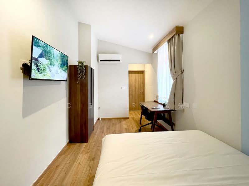 Boon Keng MRT | Short/Long Stay | Fully Furnished, , Studio, 230 sqft, Walk-up Apartment For Rent, by Eddie Tork 戴先生, 500115104 - Bedroom - PropertyGuru.com.sg