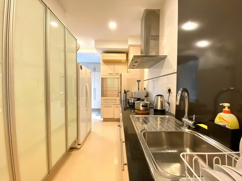 Emerald Park, 2 Indus Road, Room Rental, 150 sqft, Condominium For Rent, by Kevin Phua, 500115115 - Kitchen - PropertyGuru.com.sg