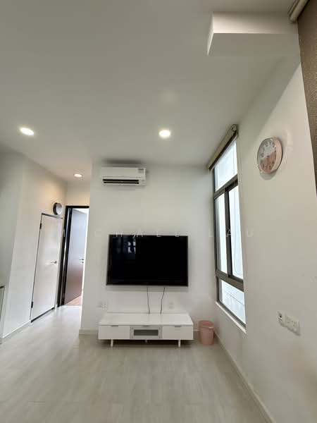 Mulberry Tree, 167 Moulmein Road, 1 Bedroom, 570 sqft, Apartment For Sale, by Michael Lau, 500115118 - Living Room - PropertyGuru.com.sg