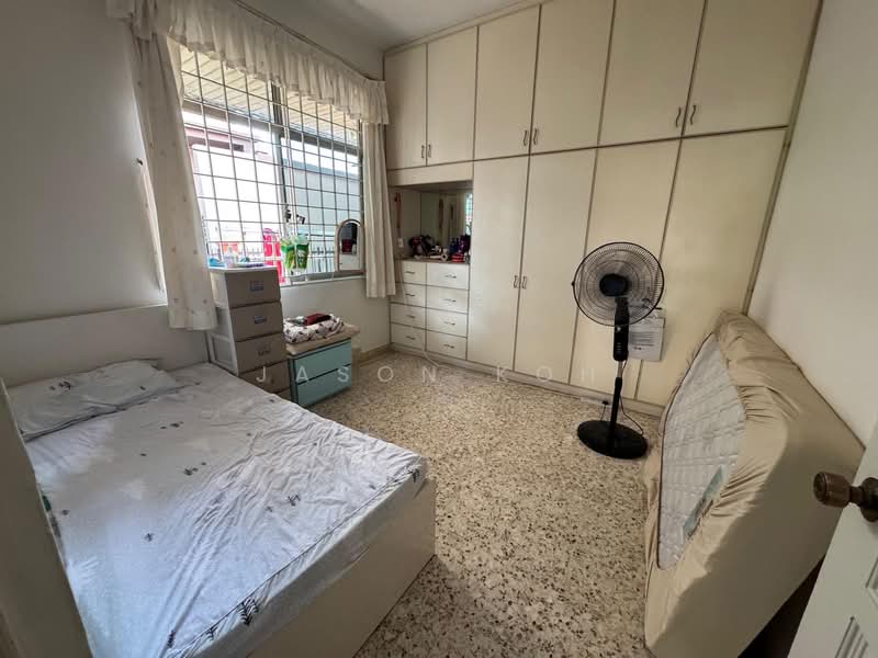 Peakview Estate, Peakville Avenue, 5 Bedrooms, 2,860 sqft, Corner Terrace For Sale, by Jason Koh, 500115127 - Bedroom - PropertyGuru.com.sg