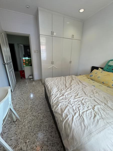 Peakview Estate, Peakville Avenue, 5 Bedrooms, 2,860 sqft, Corner Terrace For Sale, by Jason Koh, 500115127 - Bedroom - PropertyGuru.com.sg