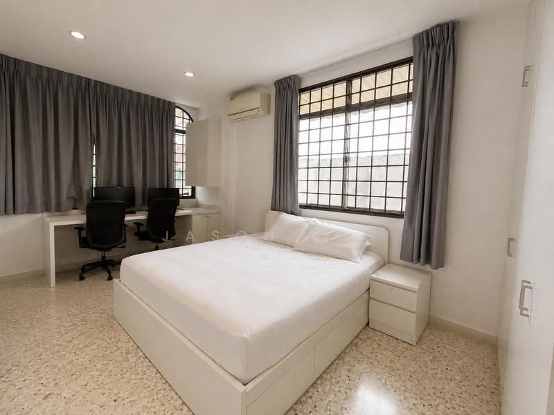 Peakview Estate, Peakville Avenue, Bedok / Upper East Coast, 5 Bedrooms, 2,723 sqft, Corner Terrace For Sale, by Jason Koh, 500115127 - Bedroom - PropertyGuru.com.sg