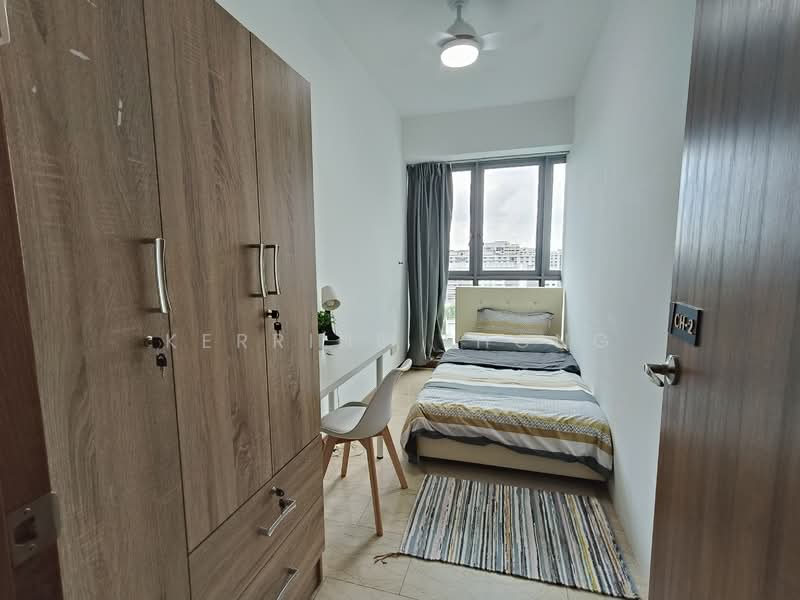 The Madeira, 50 Bukit Batok Street 31, Room Rental, 130 sqft, Condominium For Rent, by Kerrine Thong, 500115131 - Bedroom 2 - PropertyGuru.com.sg