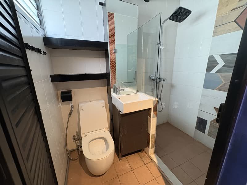 126 Aljunied Road, 126 Aljunied Road, 3 Bedrooms, 1,334 sqft, HDB Flat For Rent, by Baron Tan 陈鼎超, 500115141 - Bathroom - PropertyGuru.com.sg